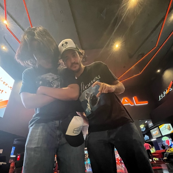 Meet your Posher, James - Picture 1 of 4